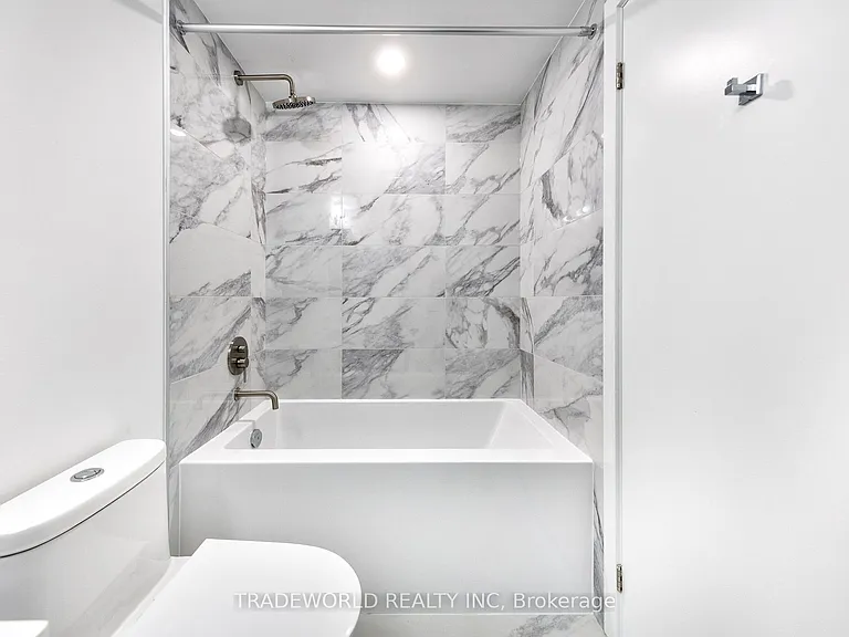 1100 Sheppard Ave W #1019 — Photo 21