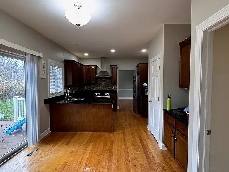 15 Oreshan Ct — Photo 5