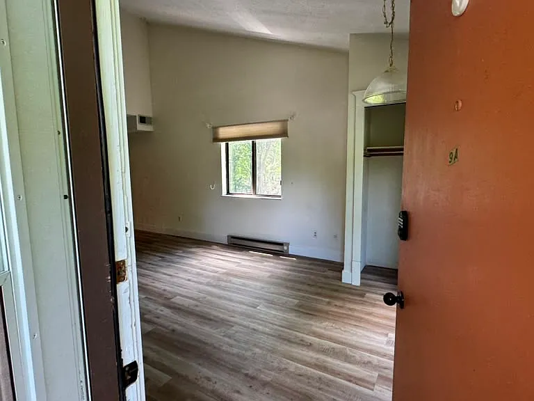 136 N Cleveland Ave #9-A — Photo 6