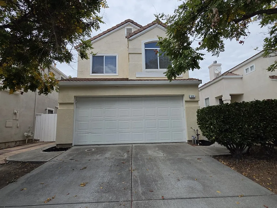 329 Aspenridge Dr