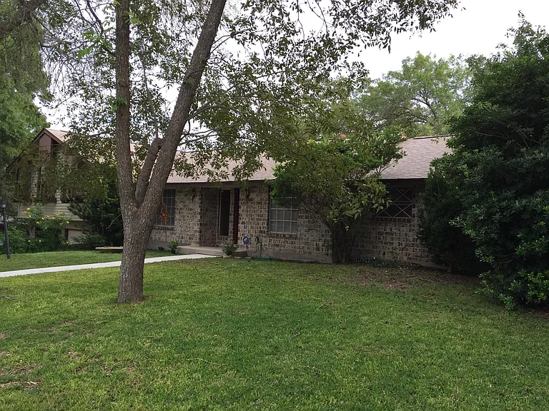 5310 King George Dr — Photo 2