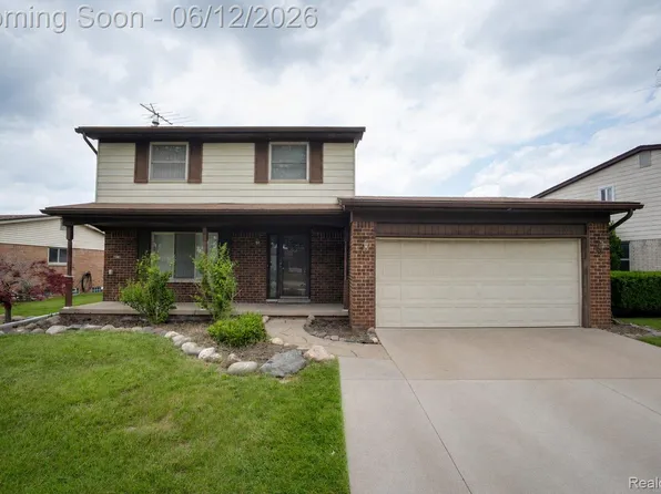 5061 Temple Dr, Sterling Heights, MI 48310