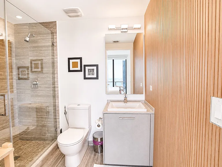 1010 Brickell Ave #2402 — Photo 32