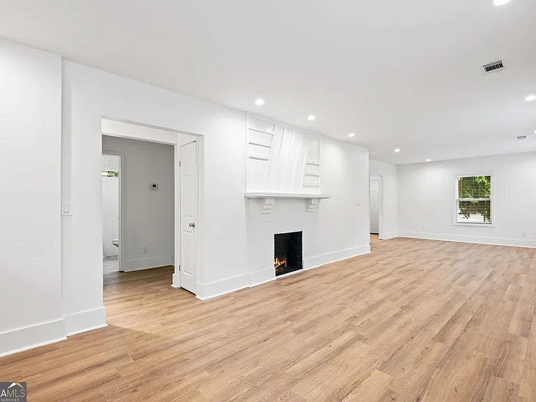 636 Francis Pl NW #A — Photo 6