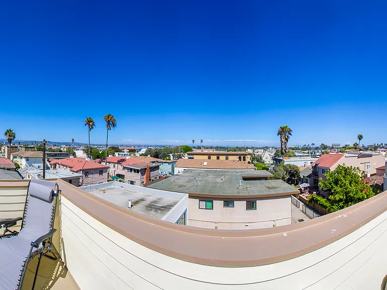 728 Jamaica Ct — Photo 124