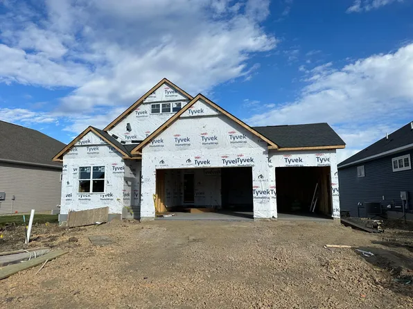 1816 Oakpointe Dr, Waconia, MN 55387