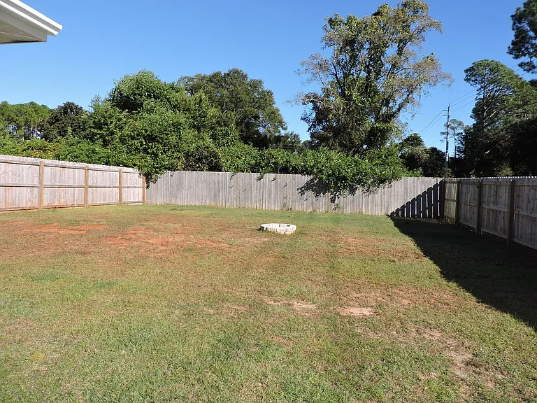 1000 Polk Ave — Photo 25