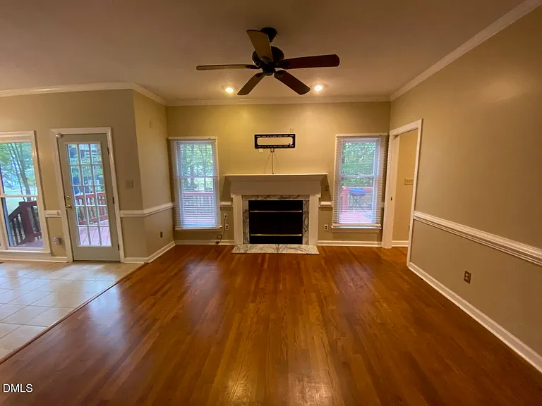 1012 Sturbridge Dr — Photo 11