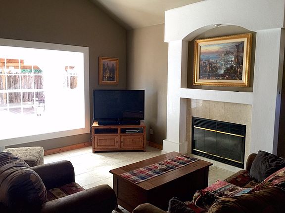 3rd image of 2440 Saint Andrews Dr