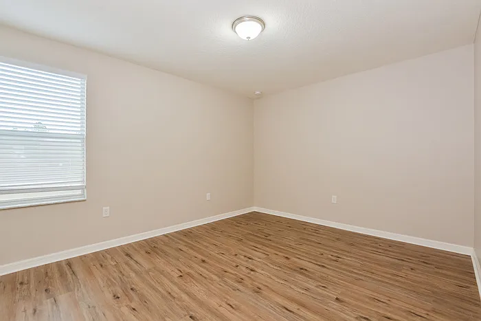 3941 Heathcote Dr — Photo 12