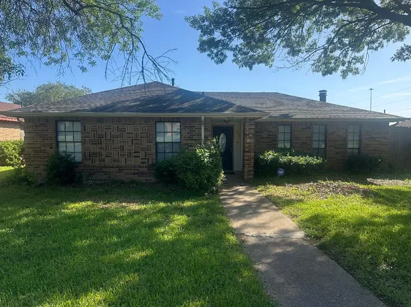 4600 Preston Trail Dr, Mesquite, TX 75150