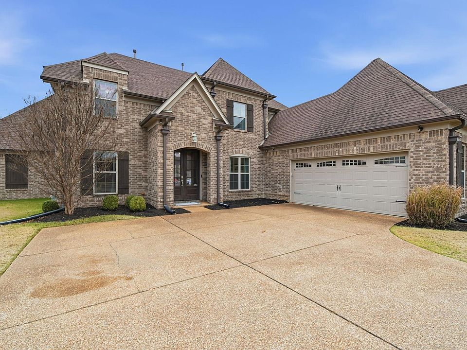 1st image of 8652 Branson Dr