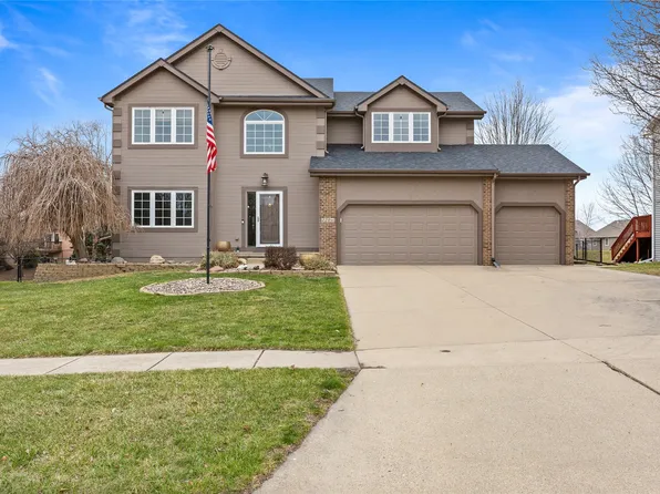 2206 NE Bel Aire Dr, Ankeny, IA 50021
