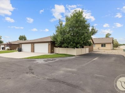5325 Frontier Dr APT 2, Billings, MT, 59101