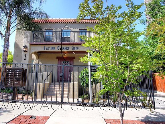 2nd image of 226 E Peck St APT 10