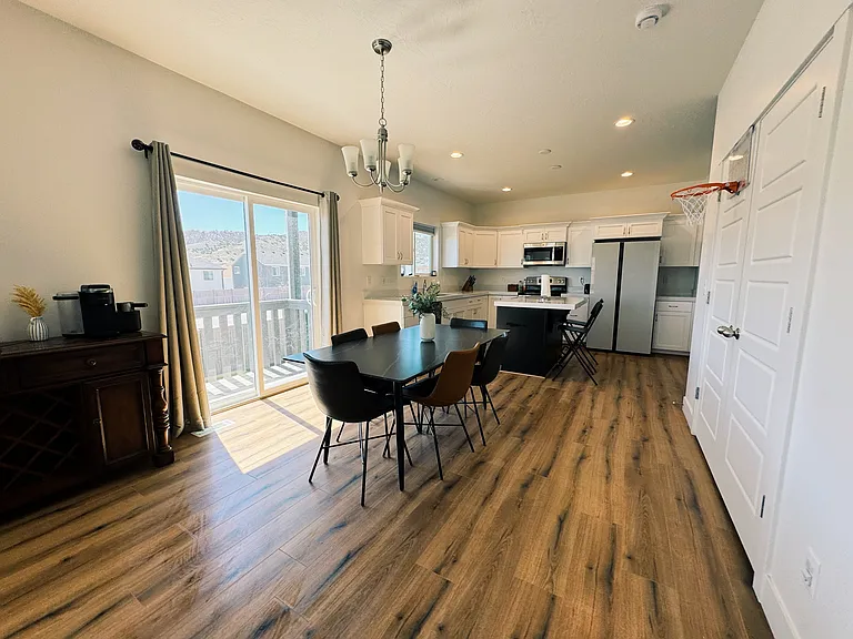 4536 E Silver Moon Dr — Photo 5