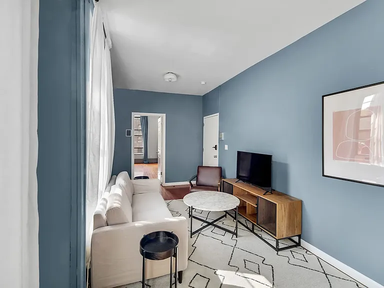 301 E 104th St #1 — Photo 6