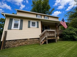 417 N Sumner St, East Palestine, OH 44413