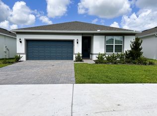 2108 Live Oak Lake Rd, Saint Cloud, FL 34771