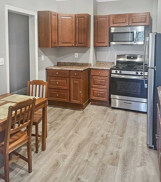 1st image of 702-704 14th Ave #2