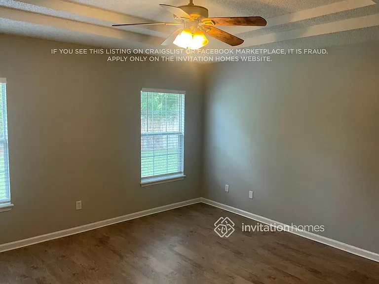 1503 Blue Heron Ct — Photo 4