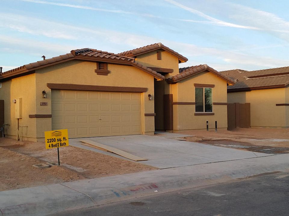 1st image of 1352 E Barrett Dr