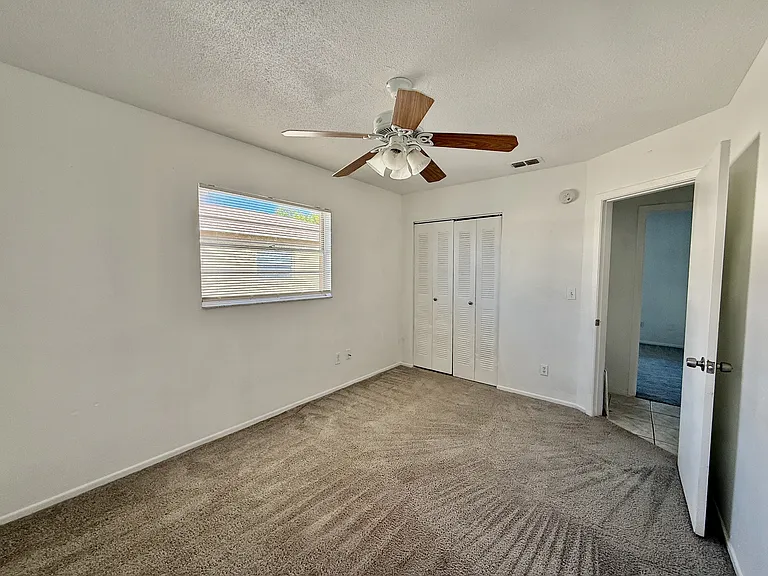 733 Michigan Ct #4 — Photo 12