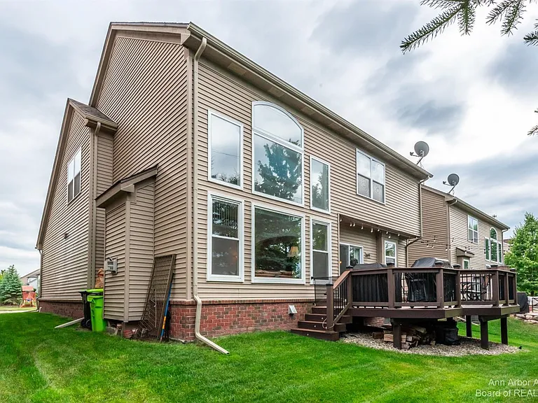 51152 E Bourne Ter — Photo 52