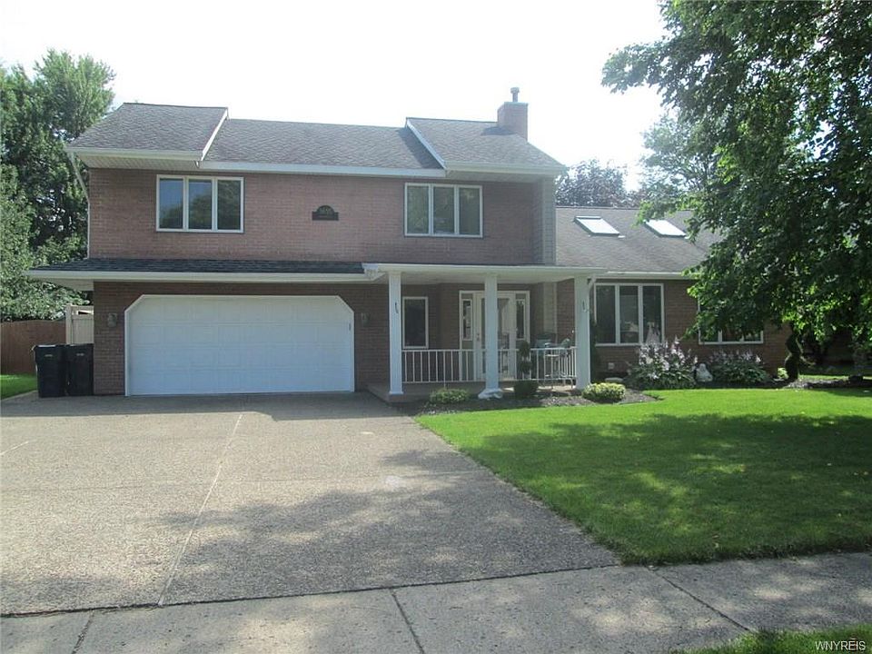 1st image of 3655 Briarwood Ct