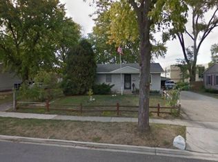 1135 Larkdale Row, Wauconda, IL 60084