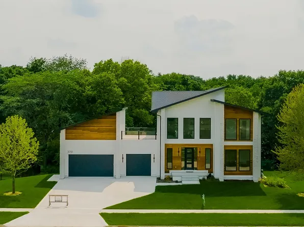 3751 SW Indigo Ave, West Des Moines, IA 50266