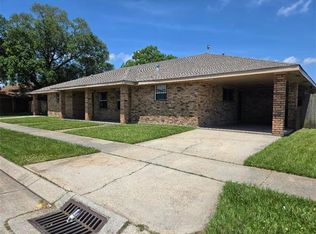 8943 Middleboro Rd, New Orleans, LA 70127