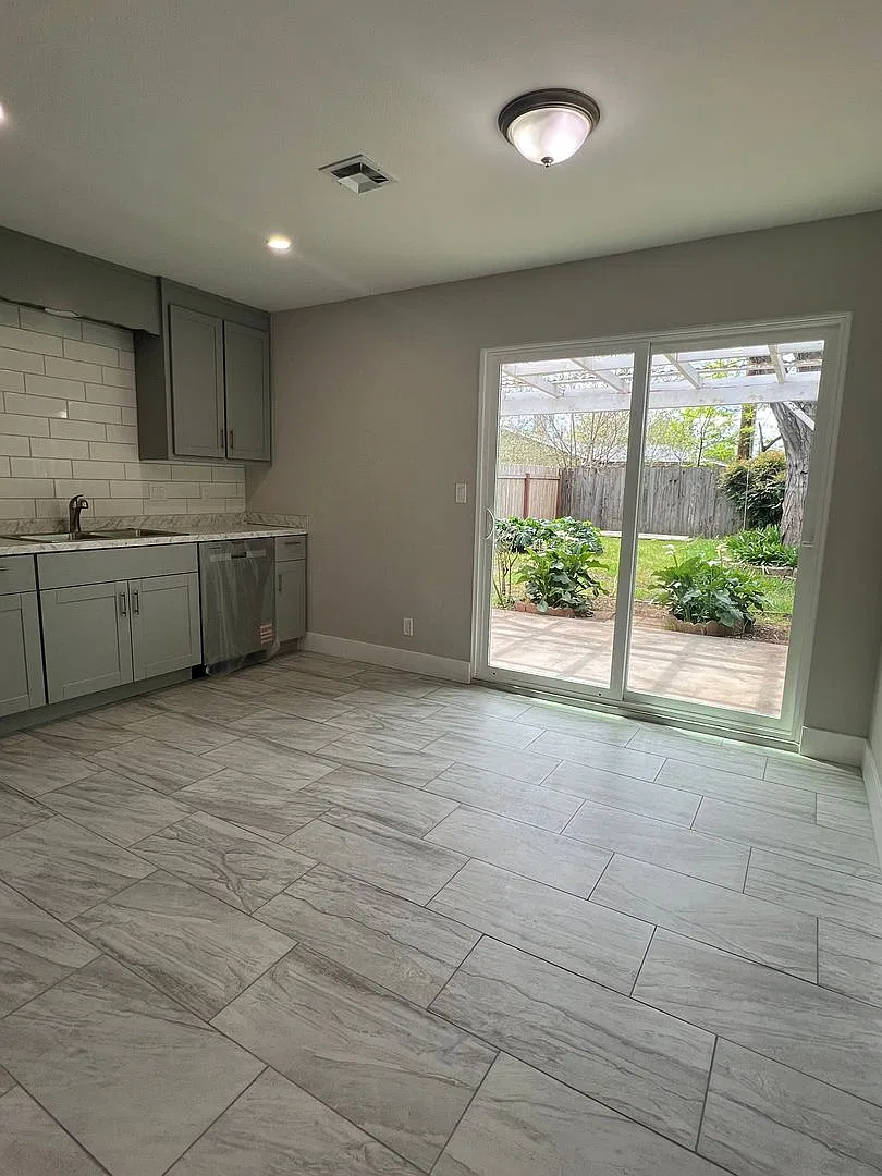 Alta Mesa Duplex — Photo 2