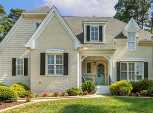 321 Wescott Ridge Dr, Holly Springs, NC 27540