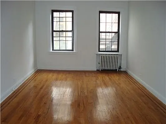 Rented by Luxor Homes & Investment Realty | media 30