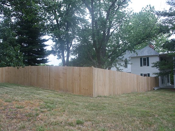 Privacy/Pet Fence