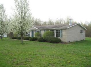 6898 Pleasant Hill Ln, Spencer, IN 47460