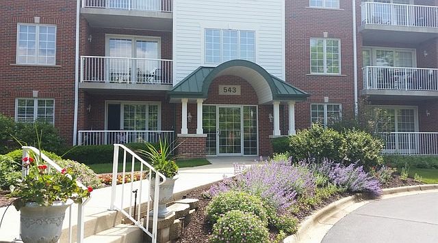 1st image of 543 N Hough St APT 205