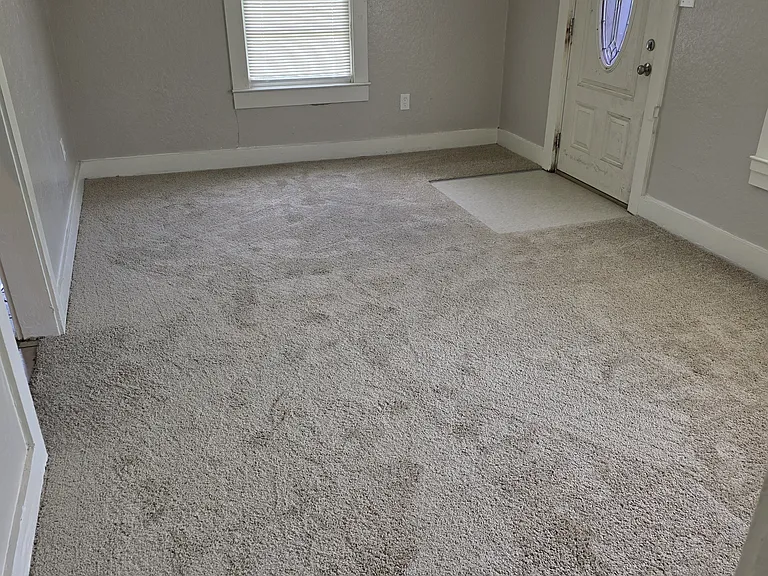 5030 Oaklon Ave — Photo 5