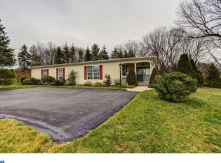34 Woodbine Ct E, Harleysville, PA