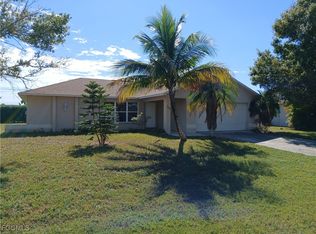 308 SE 19th Ln, Cape Coral, FL 33990