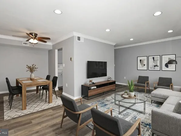 6928 Hanover Pkwy APT 303, Greenbelt, MD 20770