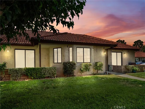 19224 Cottonwood Dr, Apple Valley, CA 92308