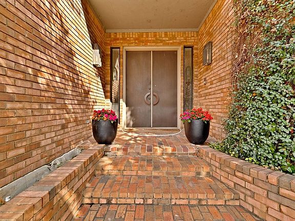 5th image of 11622 Valley Dale Dr