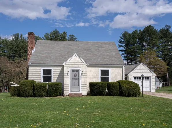 1572 South St, Bridgewater, MA 02324