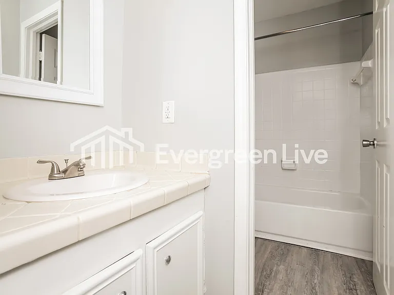 10 Cardington Ct — Photo 8