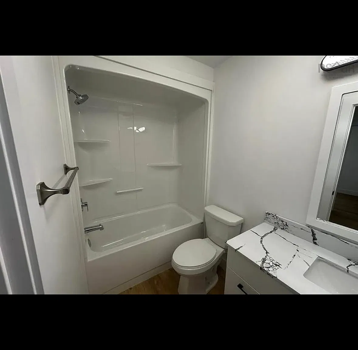 2 bed, $2,100 — Photo 3