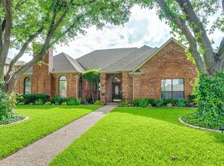 1821 Triple Crown Ln, Plano, TX 75093