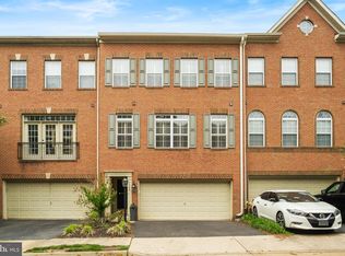7366 Stream Bluff Way, Springfield, VA 22153