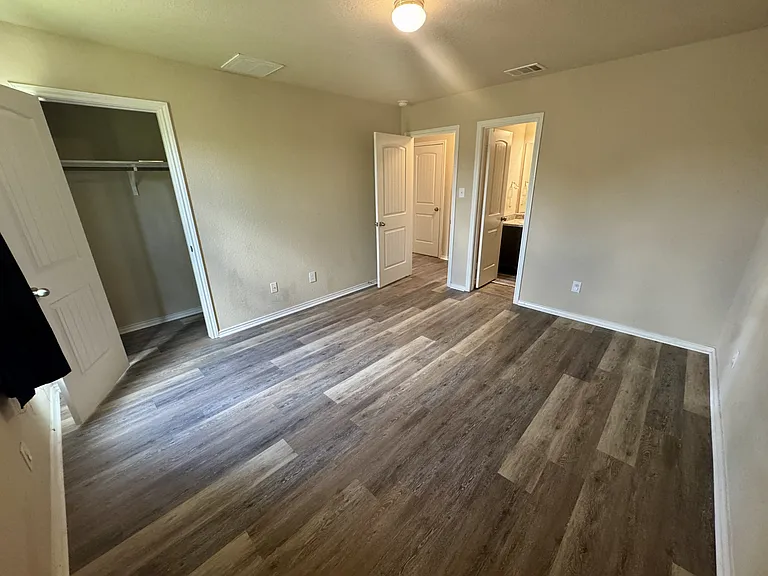 6427 Hazel Valley Dr — Photo 12